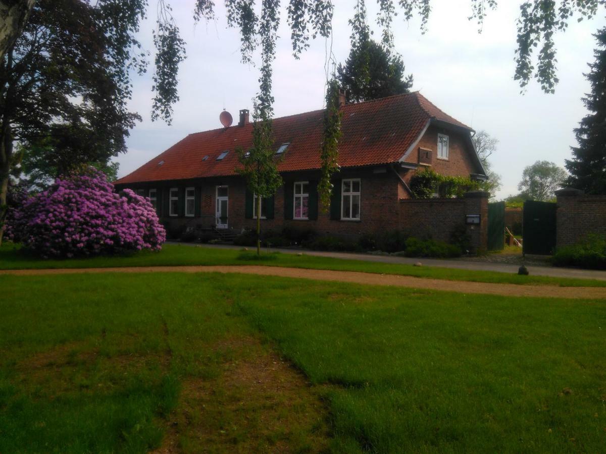4 Sterne Wohnen "Zum Alten Forsthof" Am Schlosspark, App 1 "Smuck Und Groot" Eutin Ngoại thất bức ảnh